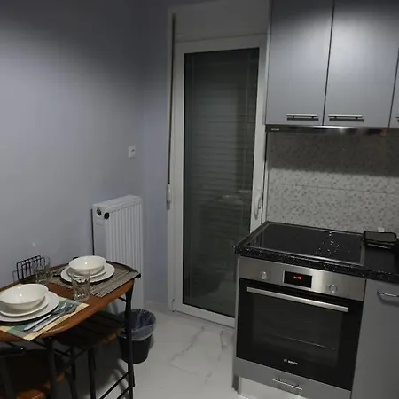 Cozy Vibes In The Heart Of Apartment Thessaloniki